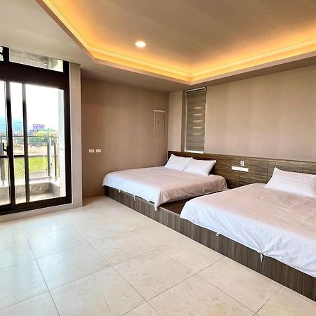 Xin Yi Bed and Breakfast Wujie Εξωτερικό φωτογραφία