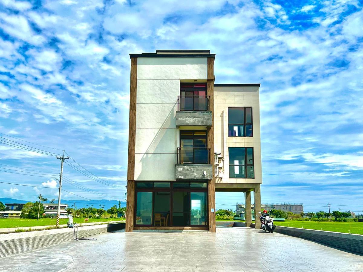 Xin Yi Bed and Breakfast Wujie Εξωτερικό φωτογραφία
